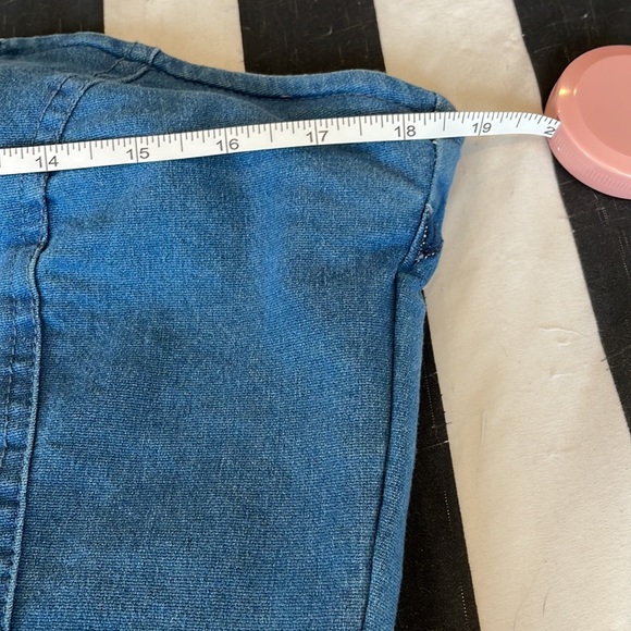 Cute!!! Denim Strapless Crop Top NWT - Picture 4 of 6
